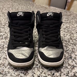 Nike SB Dunk Tin Man Shoes